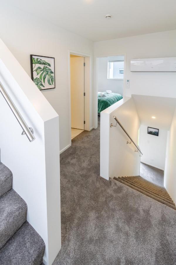 Апартаменты Upper Riccarton Dream - 2 Bed 2 Bath W/Carpark Крайстчёрч Экстерьер фото